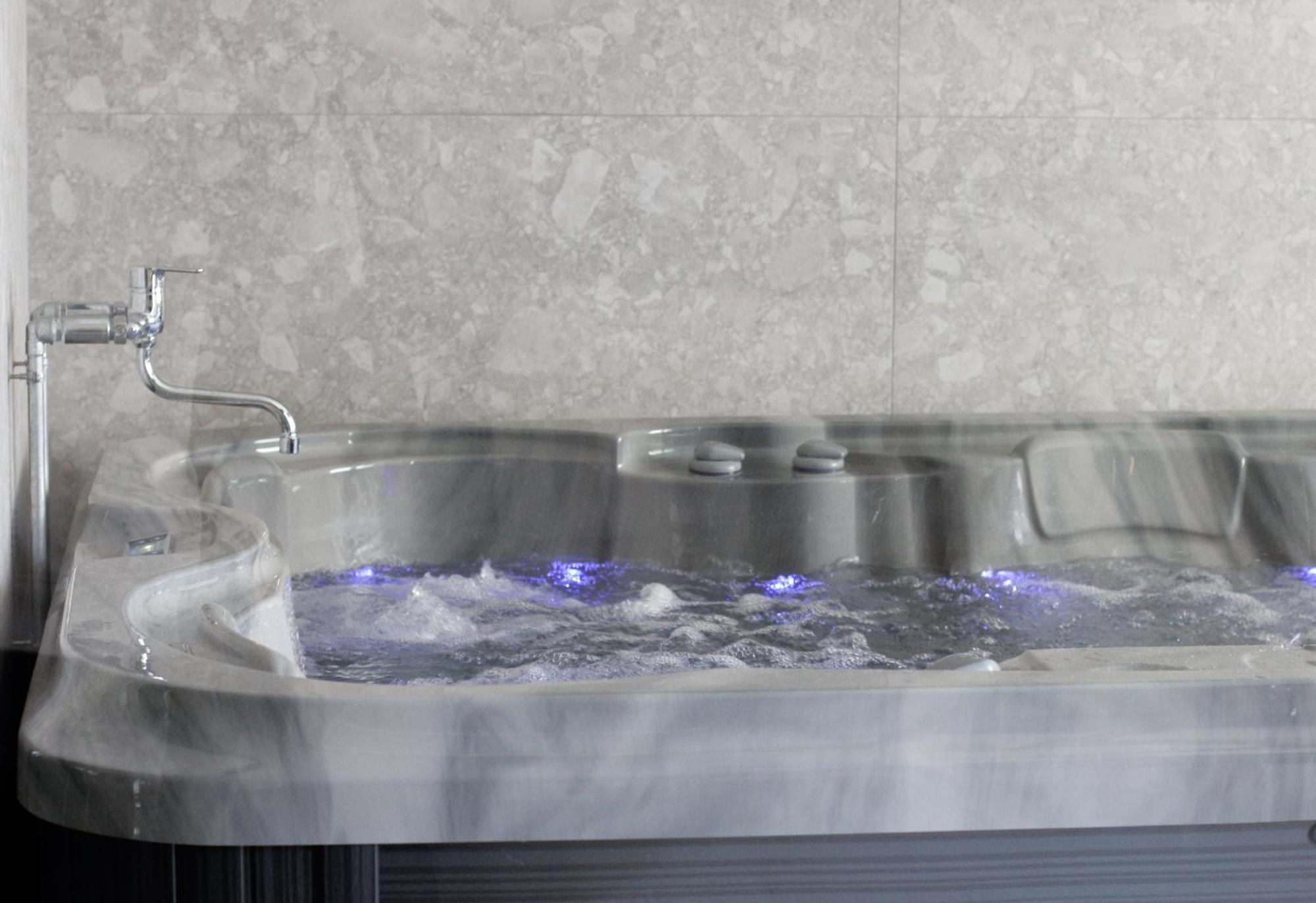 Compas Boutique Hotel 골렘 외부 사진